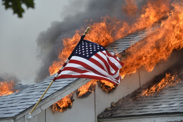 House fire1_JDU9155