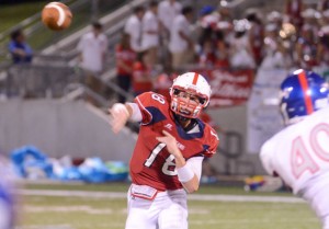 I'M OPEN - Northwest quarterback Draze Lawliss finds an open receiver in the Texans' win over Grapevine. Messenger photo by Mack Thweatt
