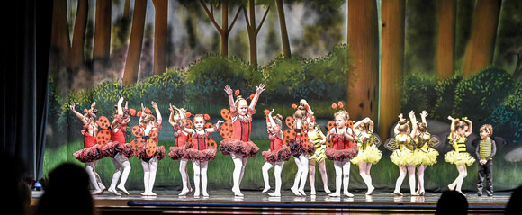 Tiny-Dancers.jpg Tiny Dancers