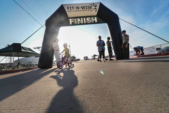 Finish-Line.jpg Finish Line